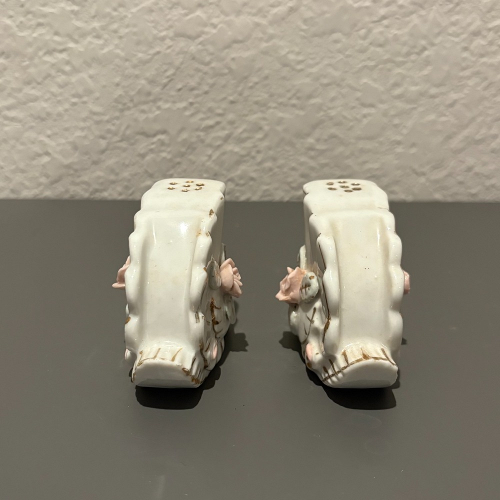 Royal Japan Vintage Salt & Pepper Shaker Set - Picture 2 of 10
